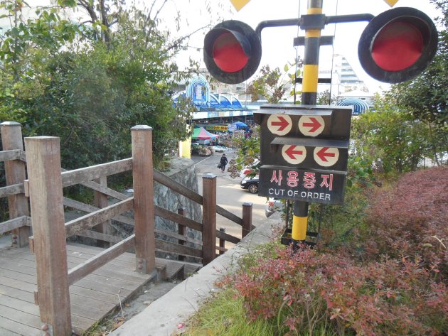 南光州プルンギル公園から見た南光州市場